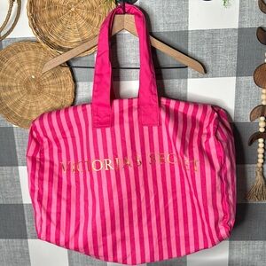 Victoria Secret Duffle Bag